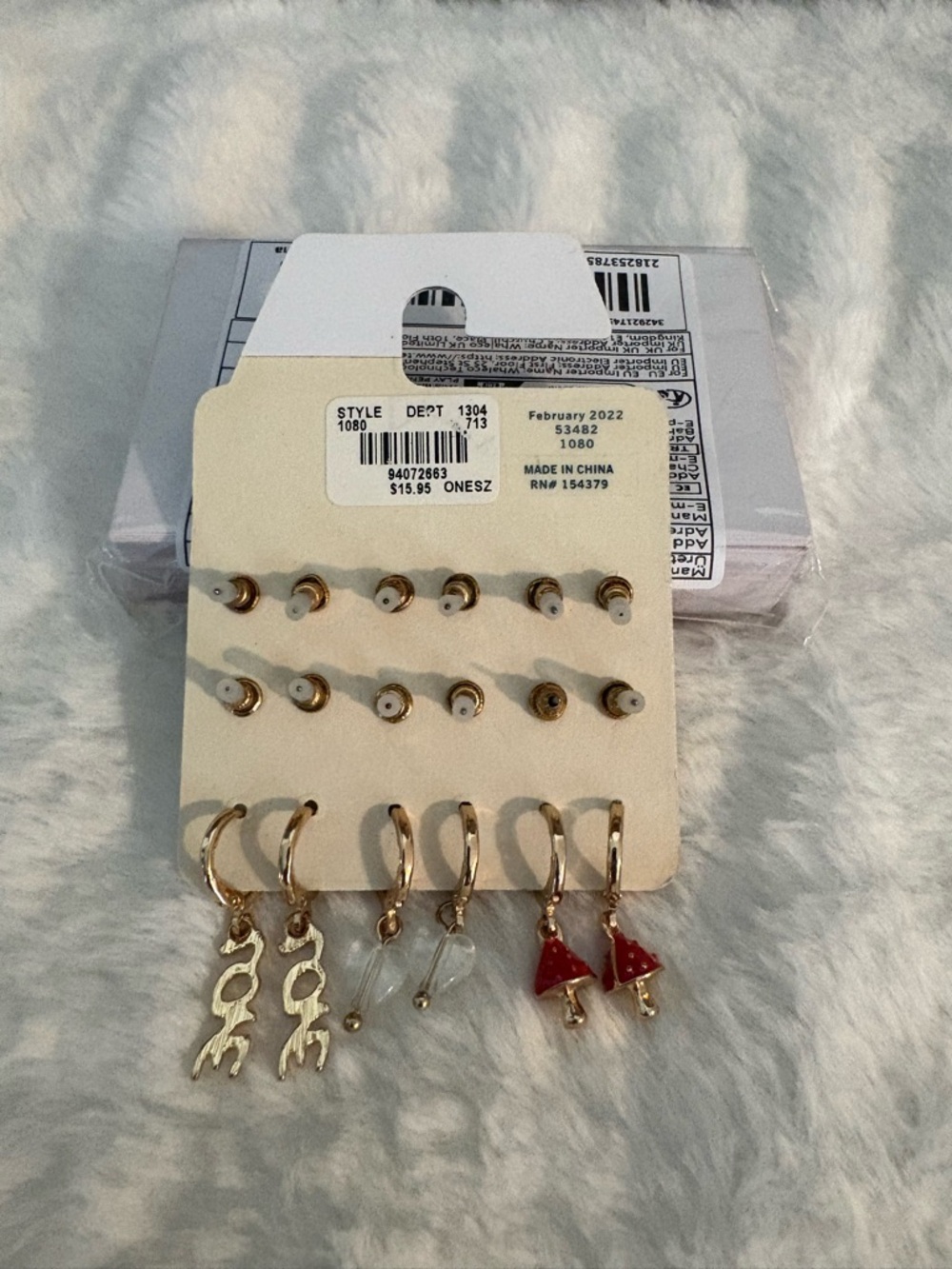 Aeropostale Gold Tone Mixed Stud and Hoop Earring Set - Picture 3 of 3